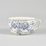 1037 9205 CHAMBER POT